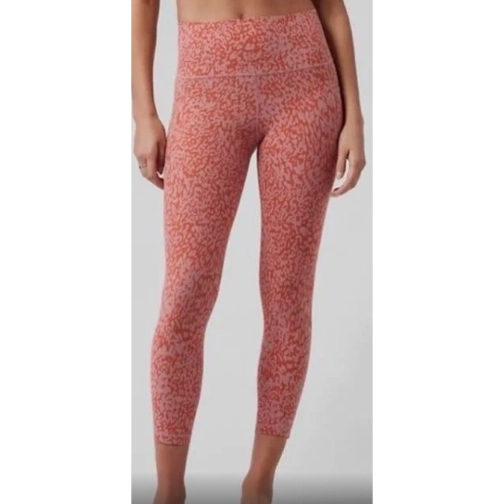 Athleta Salutation Stash Pocket II Printed Tight-Ocelot Spot Orange XS